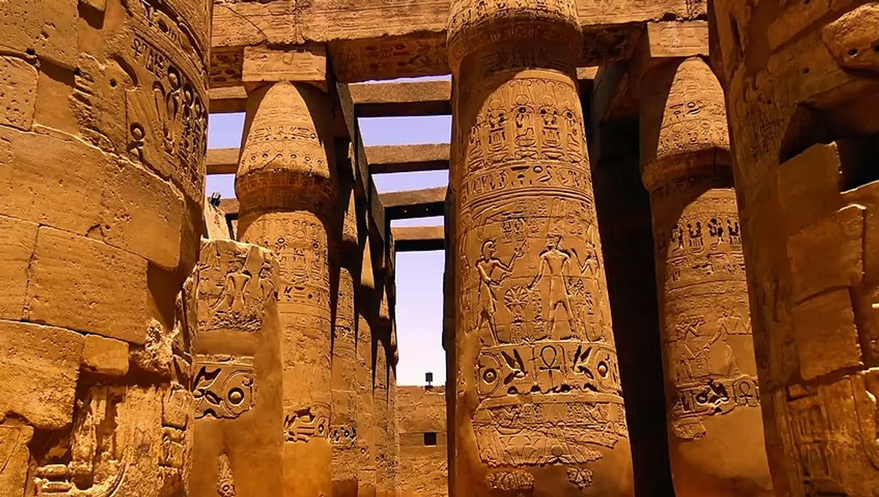 Velika hipostilna dvorana hram u Karnaku, Luxor, Egipat.