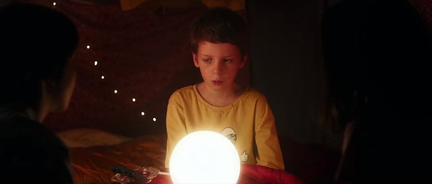 La Dernière Vie de Simon Teaser VF