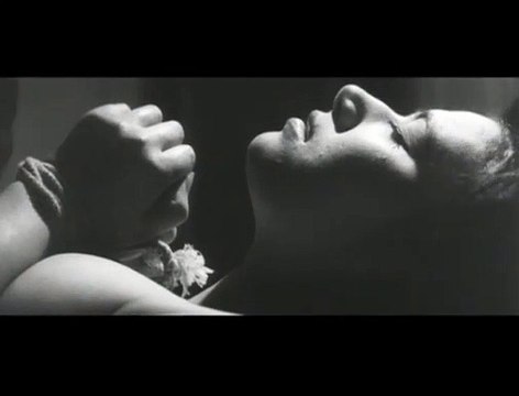 Quand l'embryon part braconner Extrait vidéo (2) VO