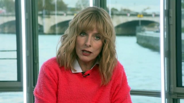 Chanson Douce - Karin Viard raconte pourquoi elle a voulu acquérir les droits du roman