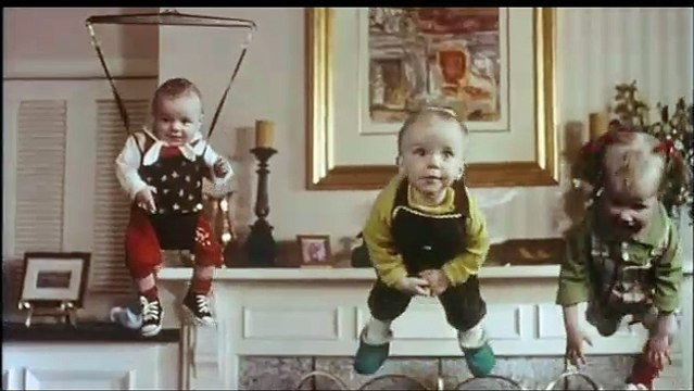 Fantômes contre fantômes Bande-annonce (2) VO