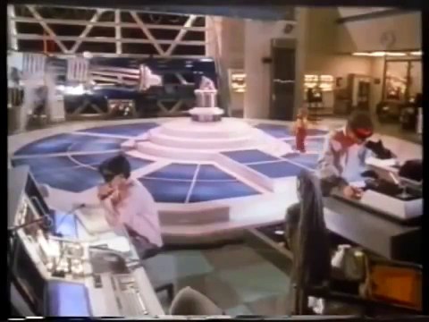 Chérie, j'ai agrandi le bébé Bande-annonce VO