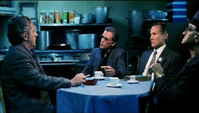 Mon beau-père et moi Bande-annonce (2) VO