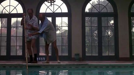 Cocoon EXTRAIT VO "Dans la piscine"