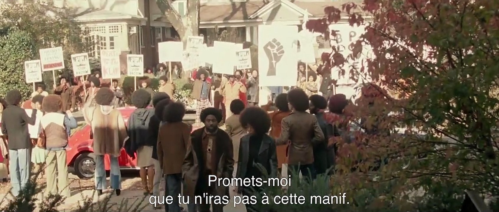 BlacKkKlansman - J'ai infiltré le Ku Klux Klan EXTRAIT VO "Le Klan prépare une attaque"