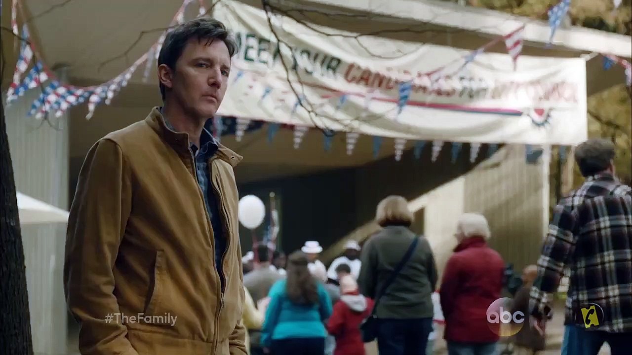 L'équipe de "The Family" présente la série thriller