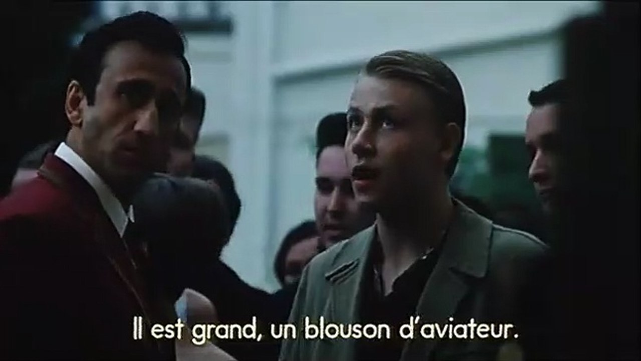 Le Perroquet Rouge Extrait vidéo (2) VO