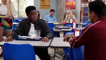 Sauvés par le gong (2020) - saison 1 Bande-annonce VO