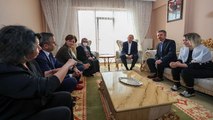 Kılıçdaroğlu, Zekeriya Beyaz’ın ailesine taziye ziyaretinde bulundu