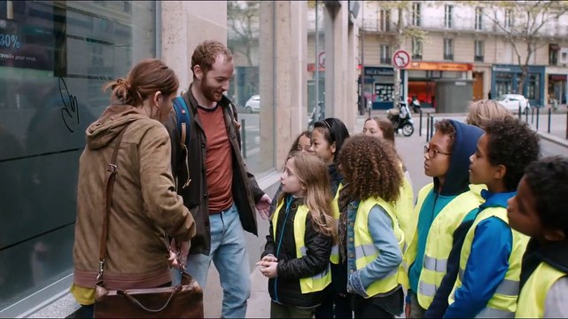 Tout ce qu'il me reste de la révolution EXTRAIT VF La banque