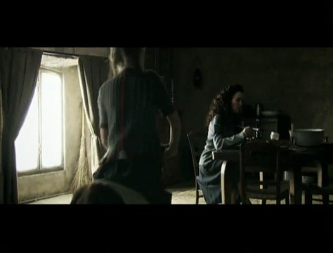 Survivre avec les loups Extrait vidéo VF