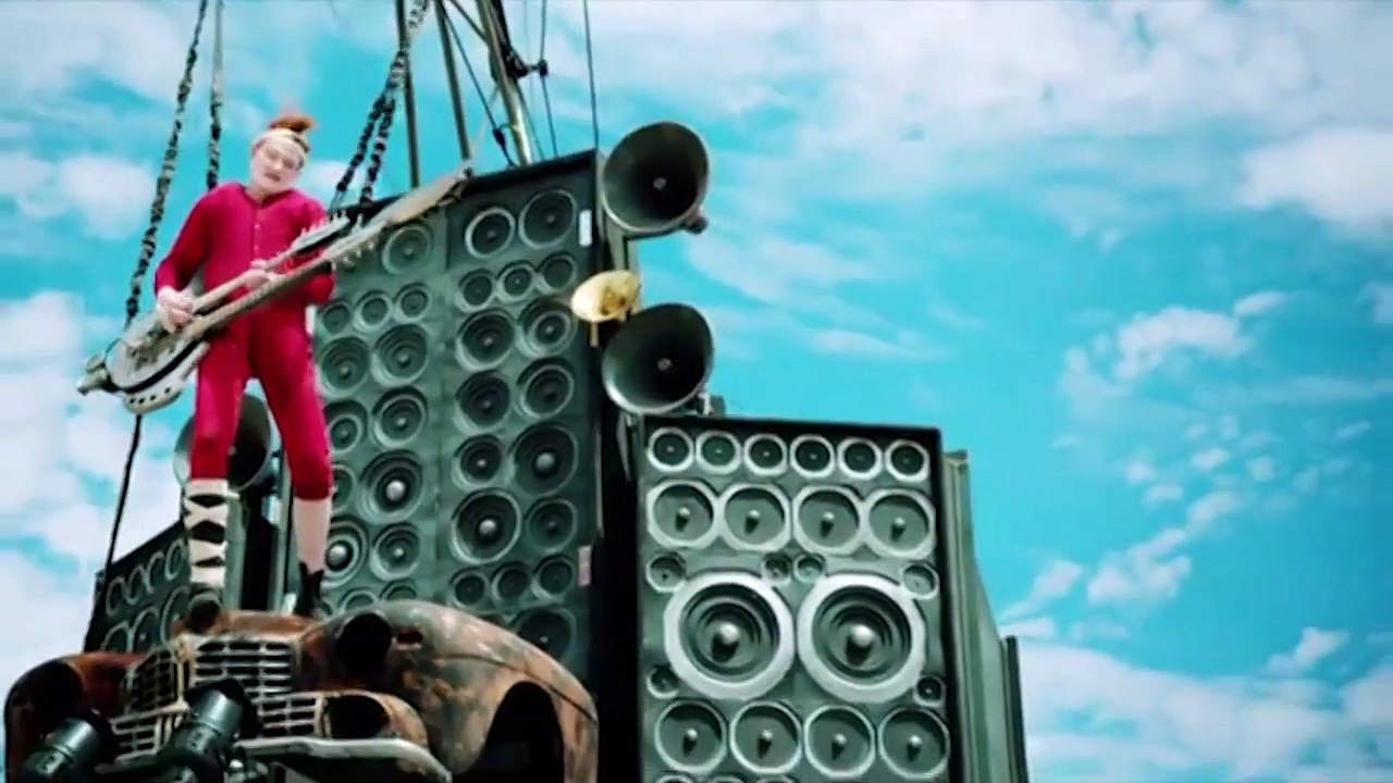 Conan O'Brien se rend au Comic Con en mode Mad Max: Fury Road