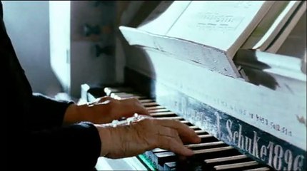 4 minutes Extrait vidéo VO