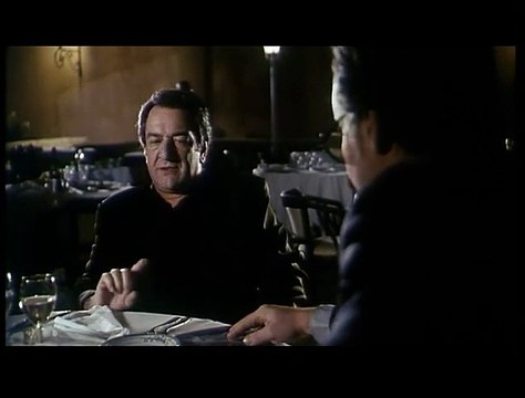 La Guerre selon Charlie Wilson Extrait vidéo (4) VF