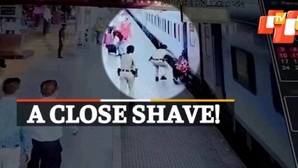 WATCH | Women RPF Personnel Save Passenger’s Life