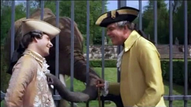 Marie-Antoinette Bande-annonce VO