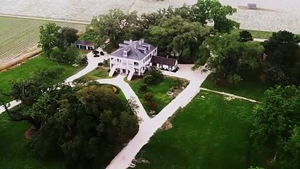 Underground - saison 1 Bande-annonce VO