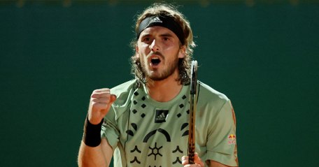 Tsitsipas’ impressive diving volley in Monte-Carlo