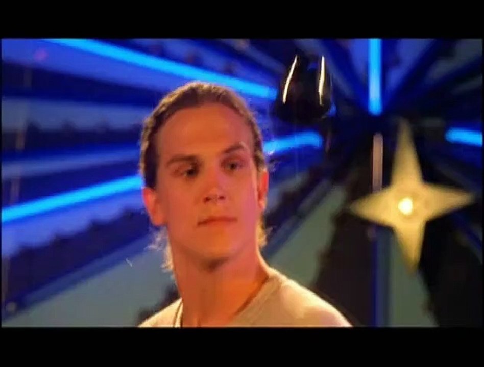 Bottoms Up Bande-annonce VF