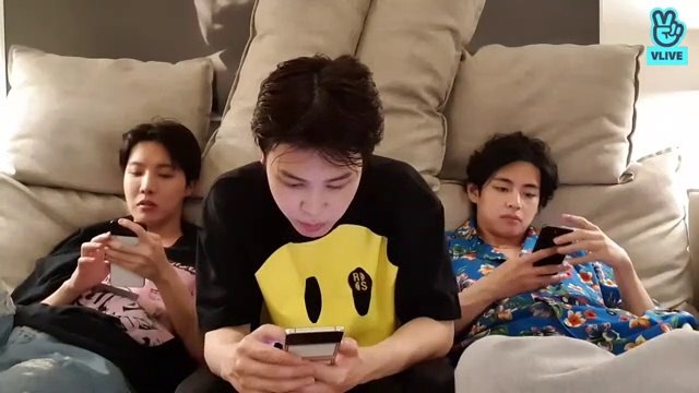 BTS V JIMIN JHOPE JUNGKOOK VLIVE 16 April 2022 BTS LIVE AFTER CONCERT