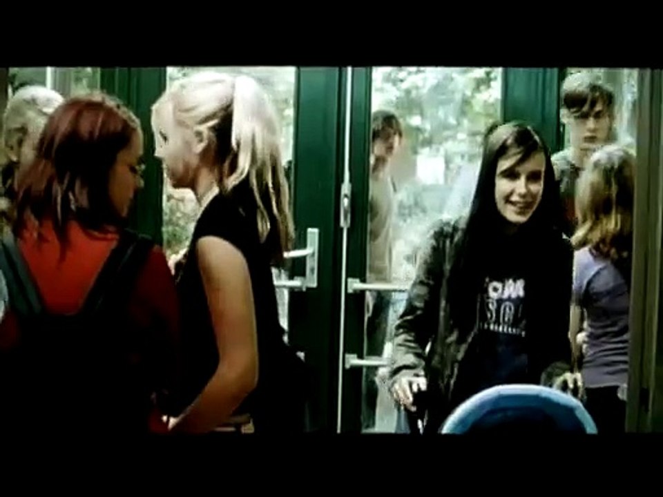 Lucy Bande-annonce VO