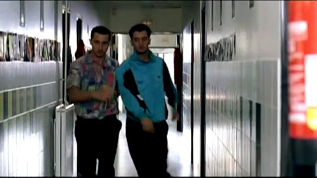 L'Ecole pour tous Teaser (7) VF