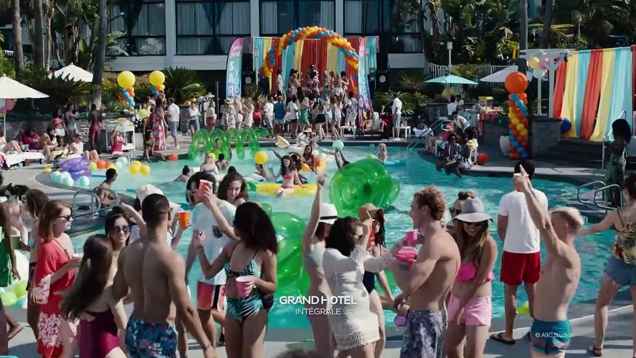 Grand Hotel (2019) - saison 1 Bande-annonce VF