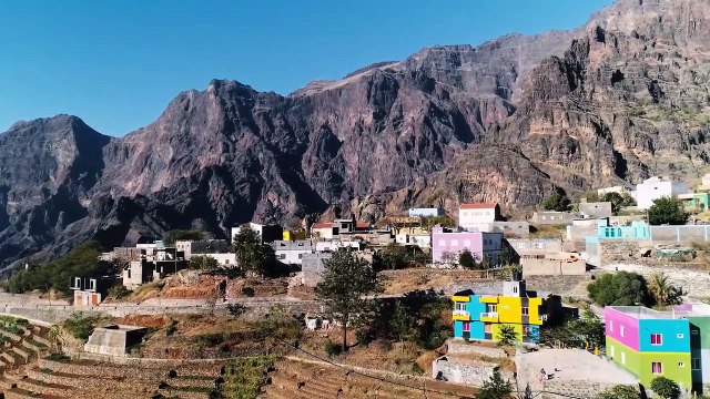 CAP-VERT, Les graines de l'espérance Bande-annonce VF
