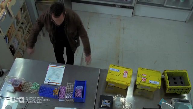 Complications - saison 1 - épisode 7 Teaser VO