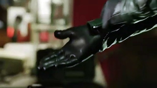 Arrow - saison 1 Bande-annonce (3) VO
