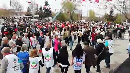 Emekliler Ankara’da: Haklarımız verilsin, zamlar geri alınsın
