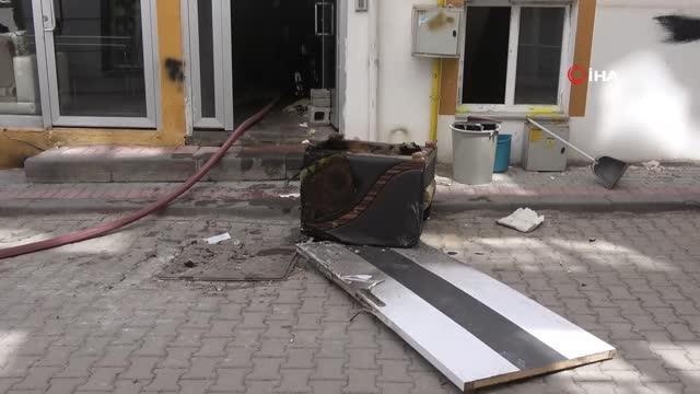 Son dakika haberleri | Psikolojik sorunları olan genç, önce kendini yaraladı, sonra iş yerini ateşe verdi