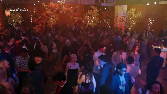 Sauvés par le gong (2020) - saison 1 Teaser (2) VO