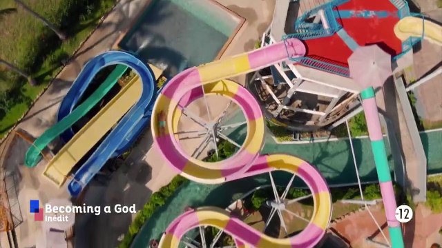 Becoming A God - saison 1 Bande-annonce VF