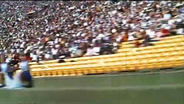 Le Crime c'est notre business Bande-annonce VO