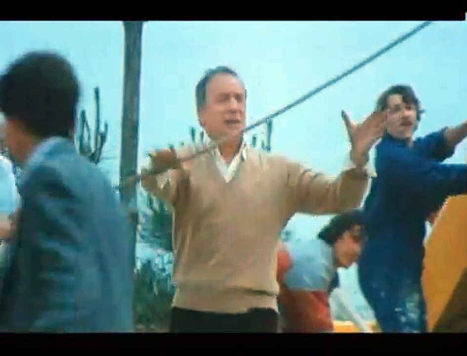 Garçon! Bande-annonce VF