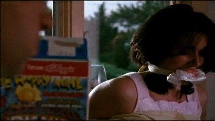 Family Portraits Extrait vidéo (2) VO