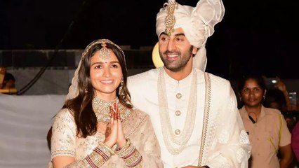 रणबीर कपूर को सासू मां से मिला करोड़ों का गिफ्ट, सालियों ने जूता चुराई में मांगे 11.5 करोड़