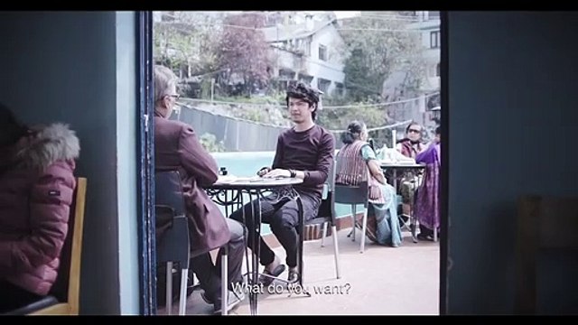 Knock Knock Knock Bande-annonce VO