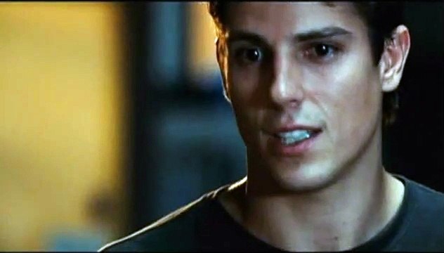 Never Back Down Extrait vidéo (4) VF