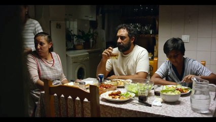 Carmen et Lola EXTRAIT VO "Sortie"