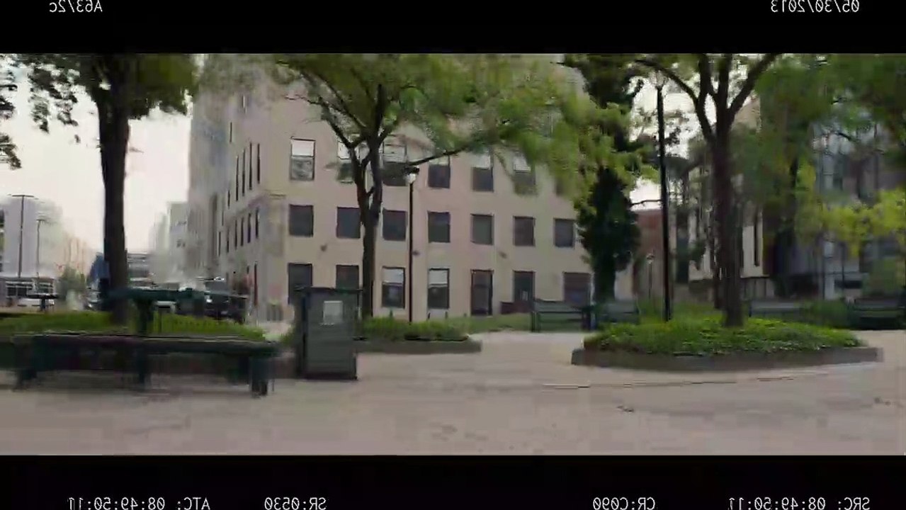 Captain America, le soldat de l'hiver - SCENE COUPEE VOST "A la poursuite de Captain America"