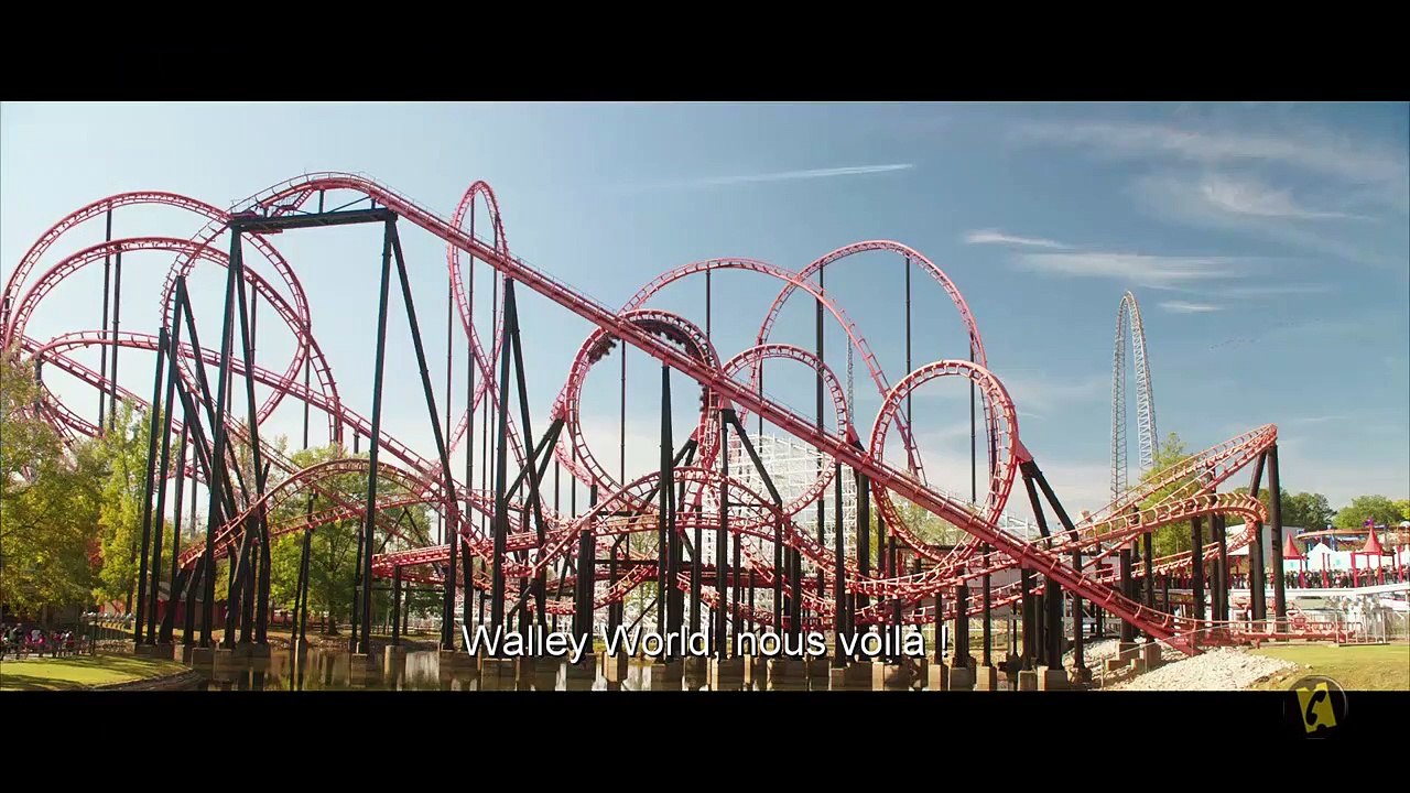 Vive les vacances avec Ed Helms & Christina Applegate !