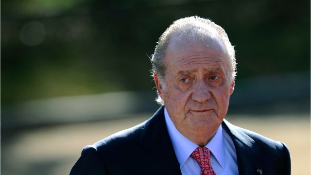 GALA VIDÉO - Juan Carlos déchu : sa famille se rend à Abu Dhabi pour une visite symbolique