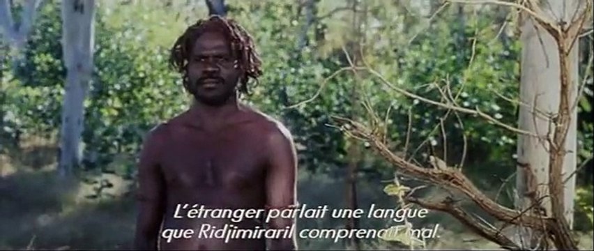 10 canoés, 150 lances et 3 épouses Extrait vidéo VO