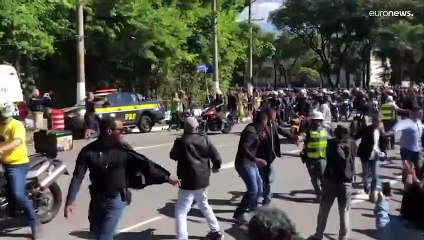 Жаир Болсонару устроил мотопробег