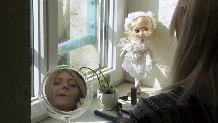 Devenir il ou elle EXTRAIT "Elena"