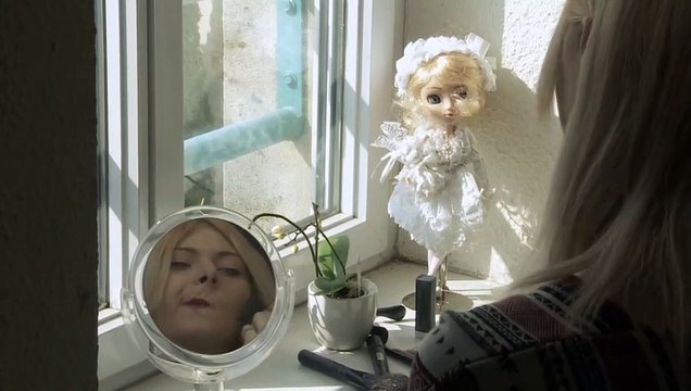 Devenir il ou elle EXTRAIT Elena