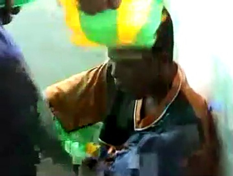 Les Petits soldats Extrait vidéo (2) VO