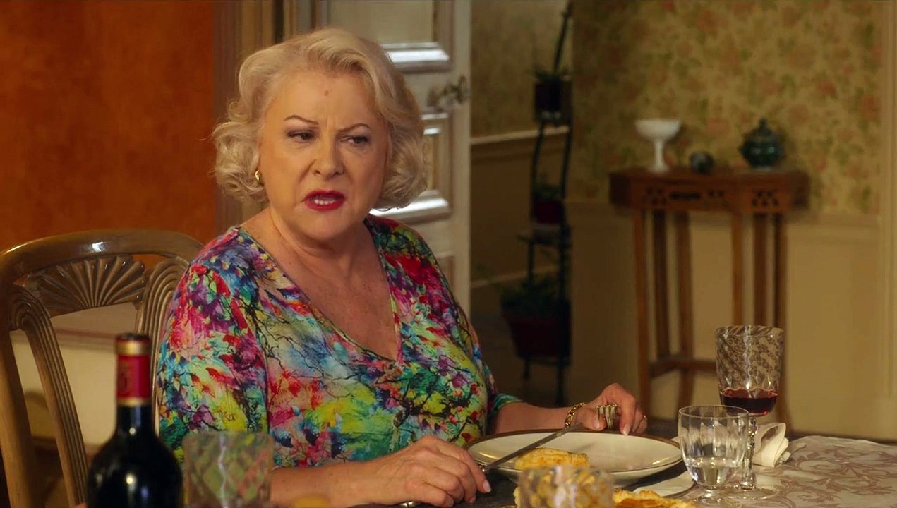 Retour chez ma mère Teaser (2) VF